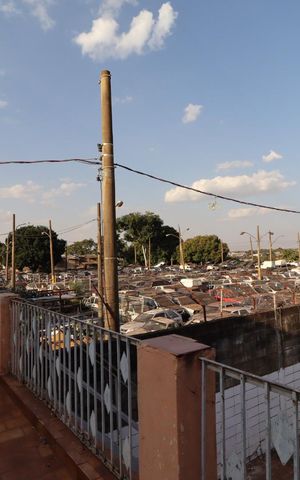 Casa para alugar com 400m², 4 quartos e 4 vagas Casa para alugar com 400m², 4 quartos e 4 vagasSacada