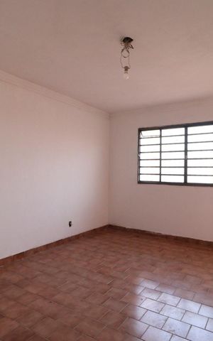 Casa para alugar com 400m², 4 quartos e 4 vagas Casa para alugar com 400m², 4 quartos e 4 vagasÁrea comum - Salão de festas
