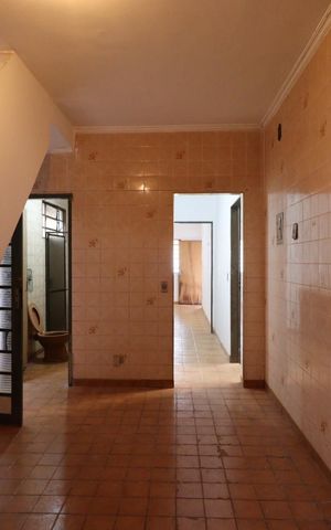 Casa para alugar com 400m², 4 quartos e 4 vagas Casa para alugar com 400m², 4 quartos e 4 vagasSala de jantar