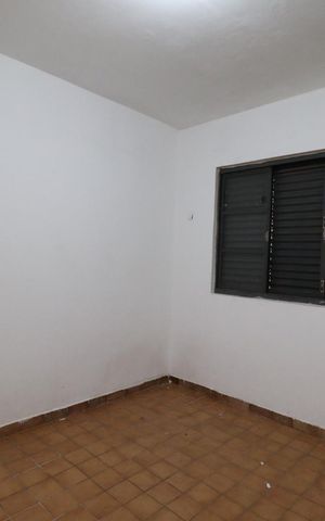 Casa para alugar com 400m², 4 quartos e 4 vagas Casa para alugar com 400m², 4 quartos e 4 vagasQuarto 2