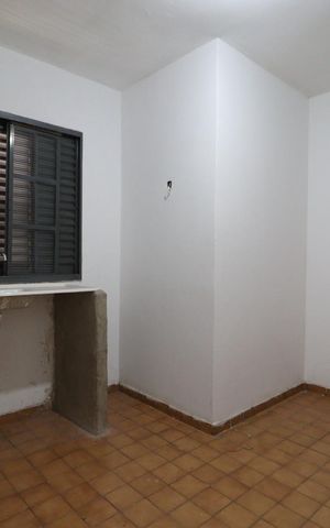 Casa para alugar com 400m², 4 quartos e 4 vagas Casa para alugar com 400m², 4 quartos e 4 vagasCozinha 2