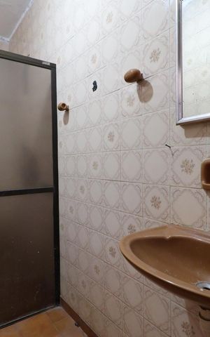 Casa para alugar com 400m², 4 quartos e 4 vagas Casa para alugar com 400m², 4 quartos e 4 vagasBanheiro