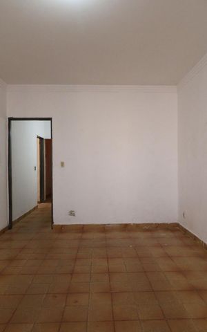 Casa para alugar com 400m², 4 quartos e 4 vagas Casa para alugar com 400m², 4 quartos e 4 vagasSala