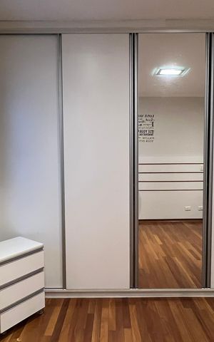 Casa para alugar com 246m², 3 quartos e 3 vagas Casa para alugar com 246m², 3 quartos e 3 vagasBanheiro da Suíte 2