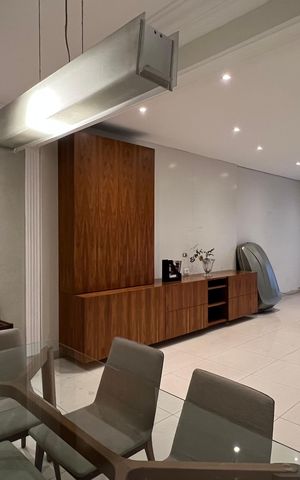 Casa para alugar com 246m², 3 quartos e 3 vagas Casa para alugar com 246m², 3 quartos e 3 vagasSala de Jantar