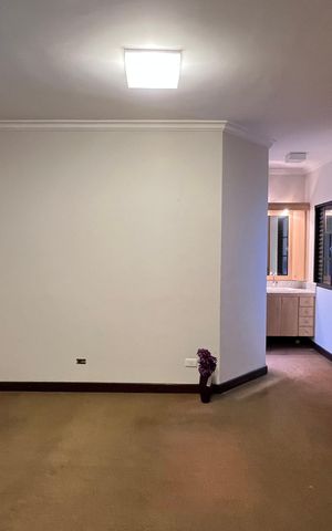 Casa para alugar com 246m², 3 quartos e 3 vagas Casa para alugar com 246m², 3 quartos e 3 vagasSuíte 3