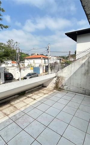 Casa à venda com 175m², 3 quartos e 4 vagas