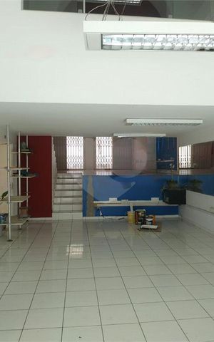 Casa à venda com 175m², 3 quartos e 4 vagas