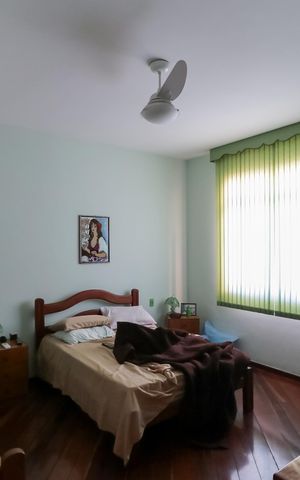 Casa à venda com 330m², 3 quartos e 5 vagasQuarto 3 - Suíte