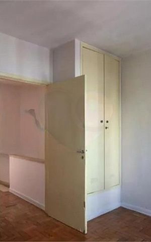 Casa à venda com 85m², 2 quartos e 1 vaga