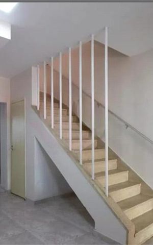 Casa à venda com 85m², 2 quartos e 1 vaga