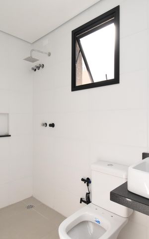 Casa à venda com 127m², 3 quartos e 2 vagasBanheiro da Suíte 1