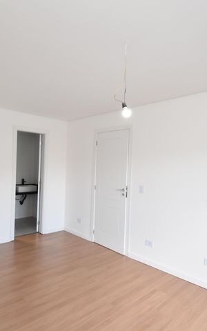 Casa à venda com 127m², 3 quartos e 2 vagasSuíte 1
