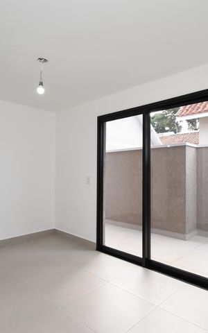 Casa à venda com 127m², 3 quartos e 2 vagasÁtico