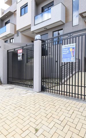 Casa à venda com 127m², 3 quartos e 2 vagasFachada com placa