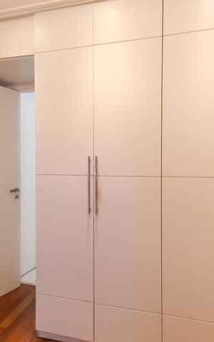 Apartamento à venda com 146m², 3 quartos e 2 vagas Apartamento à venda com 146m², 3 quartos e 2 vagasSuíte