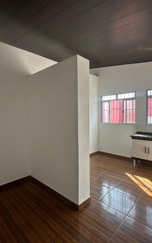 Casa para alugar com 48m², 2 quartos e sem vaga Casa para alugar com 48m², 2 quartos e sem vagaSala