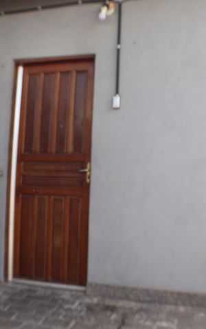 Casa para alugar com 48m², 2 quartos e sem vaga Casa para alugar com 48m², 2 quartos e sem vagaQuintal