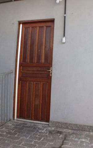 Casa para alugar com 48m², 2 quartos e sem vaga Casa para alugar com 48m², 2 quartos e sem vagaQuintal