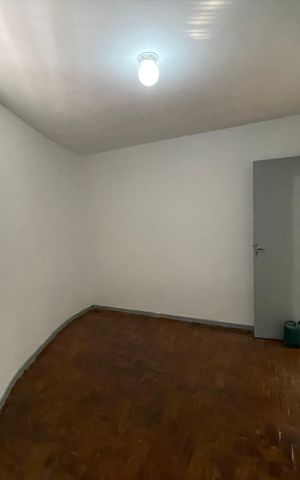 Casa à venda com 330m², 5 quartos e 6 vagasQuarto 4