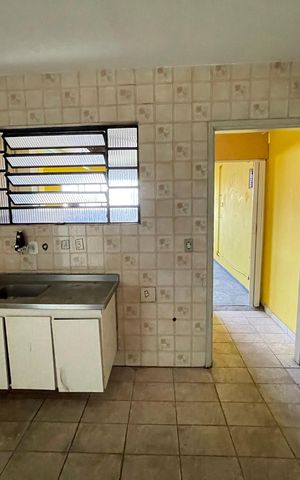 Casa à venda com 330m², 5 quartos e 6 vagasCozinha