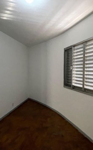 Casa à venda com 330m², 5 quartos e 6 vagasQuarto 4
