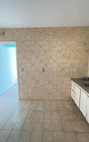 Casa à venda com 330m², 5 quartos e 6 vagasCozinha