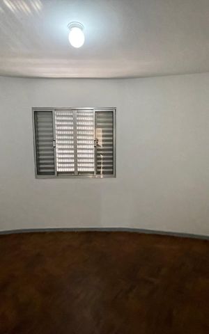 Casa à venda com 330m², 5 quartos e 6 vagasQuarto 4