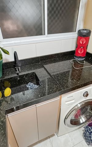 Apartamento à venda com 37m², 2 quartos e sem vaga Apartamento à venda com 37m², 2 quartos e sem vagaÁrea de Serviço