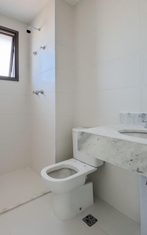 Apartamento à venda com 75m², 2 quartos e 1 vaga Apartamento à venda com 75m², 2 quartos e 1 vagaBanheiro da Suíte 2