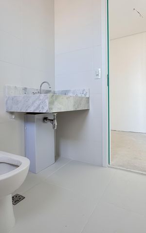 Apartamento à venda com 75m², 2 quartos e 1 vaga Apartamento à venda com 75m², 2 quartos e 1 vagaBanheiro da Suíte 2
