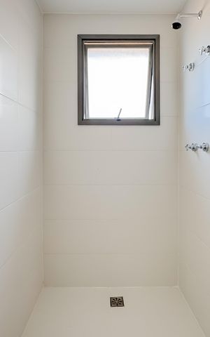 Apartamento à venda com 75m², 2 quartos e 1 vaga Apartamento à venda com 75m², 2 quartos e 1 vagaBanheiro da Suíte 2