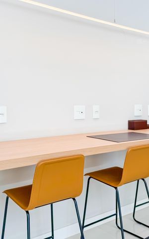 Apartamento à venda com 75m², 2 quartos e 1 vaga Apartamento à venda com 75m², 2 quartos e 1 vagaLounge