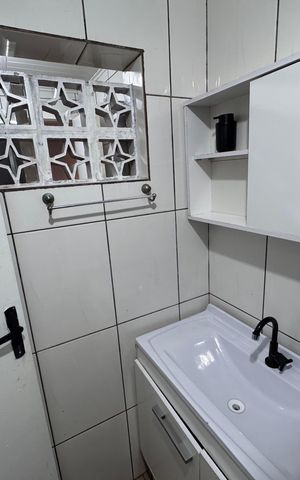 Casa à venda com 120m², 3 quartos e 2 vagasBanheiro