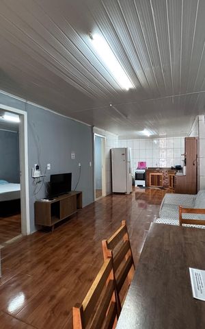 Casa à venda com 120m², 3 quartos e 2 vagasSala