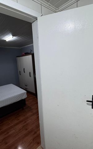 Casa à venda com 120m², 3 quartos e 2 vagasBanheiro
