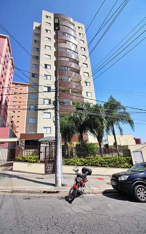 Apartamento à venda com 76m², 2 quartos e 1 vagaFachada