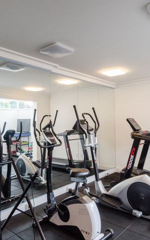 Apartamento à venda com 76m², 2 quartos e 1 vagaÁrea comum - Academia