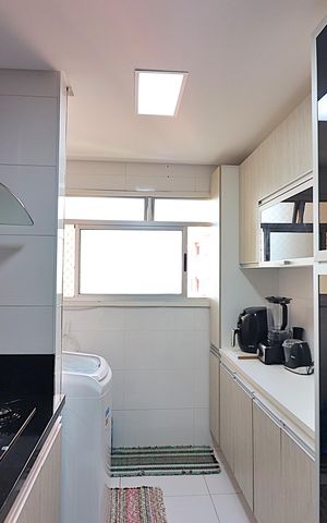 Apartamento à venda com 76m², 2 quartos e 1 vagaCozinha e Área de Serviço