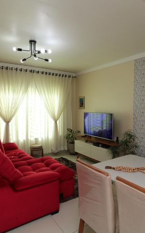 Casa de condomínio à venda com 123m², 2 quartos e 2 vagasSala