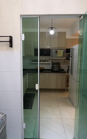 Casa de condomínio à venda com 123m², 2 quartos e 2 vagasÁrea de Serviço