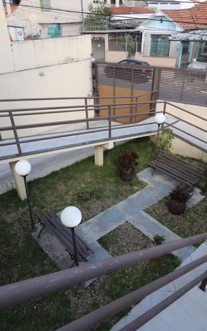 Casa de condomínio à venda com 123m², 2 quartos e 2 vagasÁrea externa