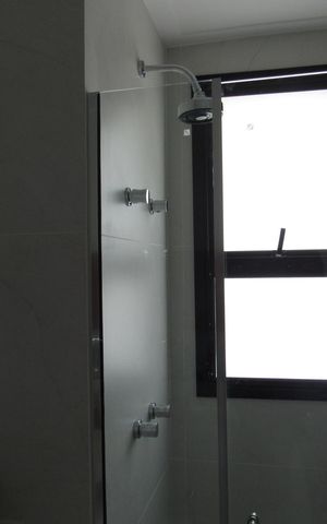 Apartamento à venda com 61m², 2 quartos e 1 vagaBanheiro da Suíte Principal