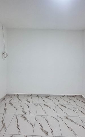 Casa à venda com 21m², 1 quarto e sem vaga Casa à venda com 21m², 1 quarto e sem vagaStudio