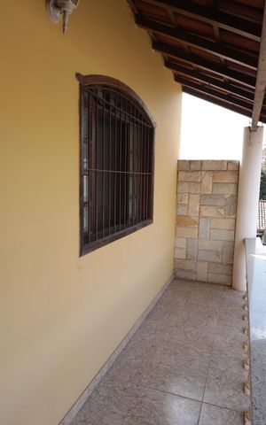 Casa para alugar com 180m², 3 quartos e 3 vagasQuarto 1 Varanda