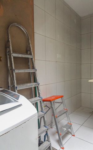 Casa à venda com 110m², 2 quartos e 1 vaga Casa à venda com 110m², 2 quartos e 1 vagaÁrea de Serviço