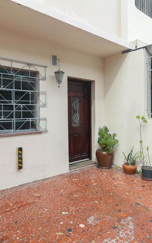 Casa à venda com 110m², 2 quartos e 1 vaga Casa à venda com 110m², 2 quartos e 1 vagaGaragem