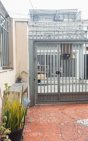 Casa à venda com 110m², 2 quartos e 1 vaga Casa à venda com 110m², 2 quartos e 1 vagaGaragem