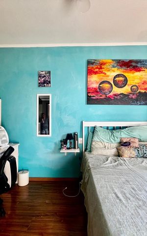 Casa à venda com 200m², 3 quartos e 3 vagas Casa à venda com 200m², 3 quartos e 3 vagasQuarto 2
