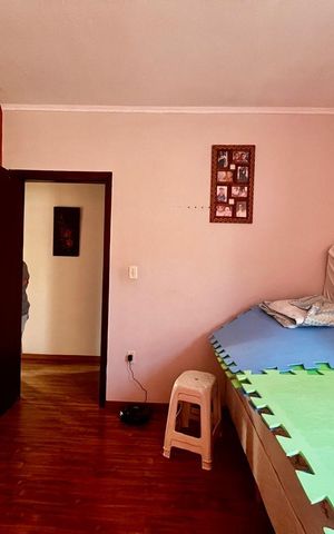 Casa à venda com 200m², 3 quartos e 3 vagas Casa à venda com 200m², 3 quartos e 3 vagasQuarto 1